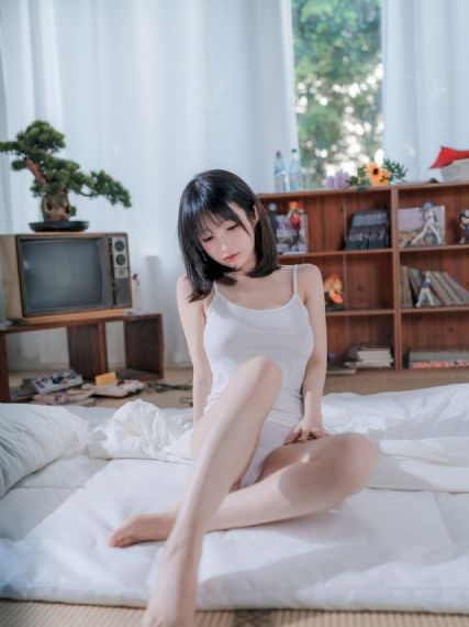 美丽的姑娘高清中文版_国产剧日本电影免费